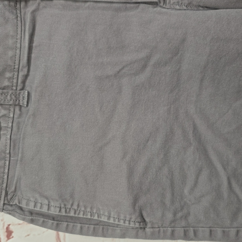 J. Crew Gray Flat Front Classic Chino 9in Inseam Mens Size 34 - Picture 2 of 13